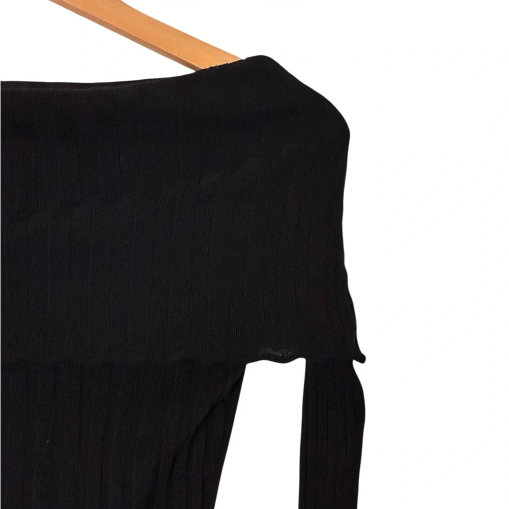 Guess | Like new cowl neck off the shoulder rib knit long sleeve sheer top - Picture 3 of 13